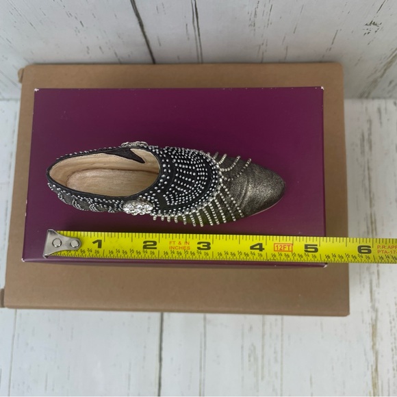 Just the Right Shoe by Raine “Parisian Nights” Miniature Shoe - Picture 12 of 14